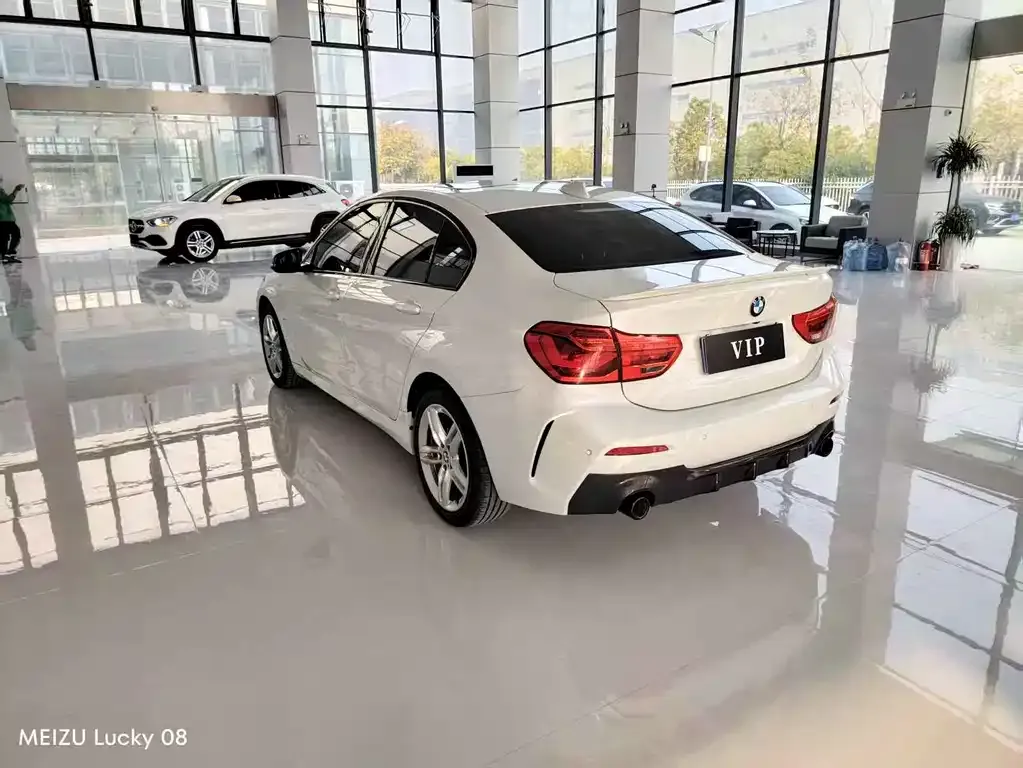 BMW 1 Series 2022 из CN, фото 4