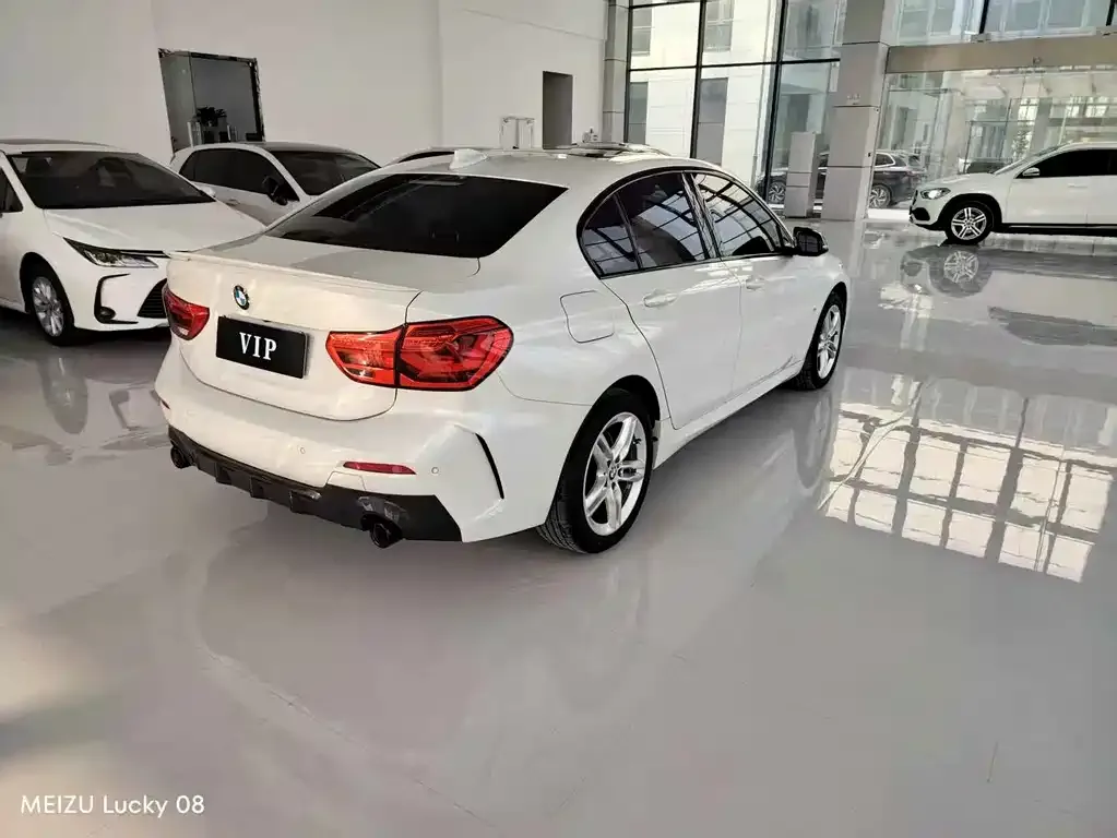 BMW 1 Series 2022 из CN, фото 6