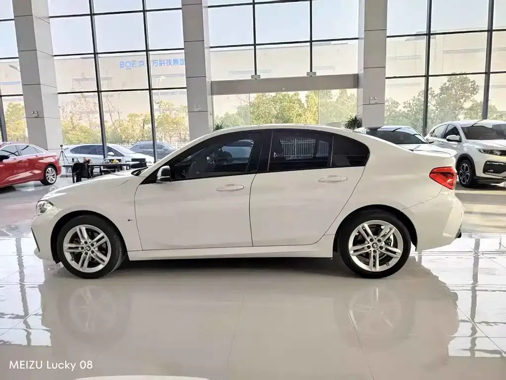 BMW 1 Series 2022 из CN, фото 8