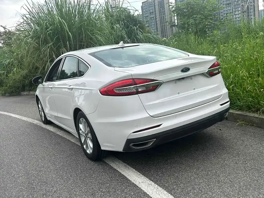 Ford Mondeo 2021 из CN, фото 7