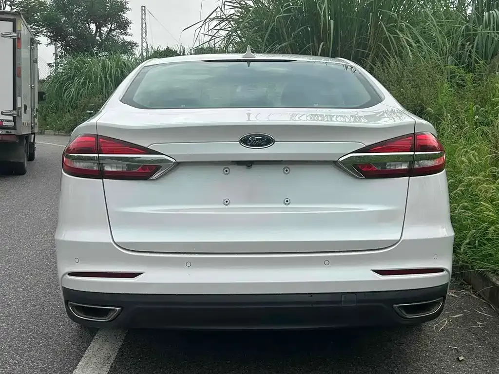 Ford Mondeo 2021 из CN, фото 8