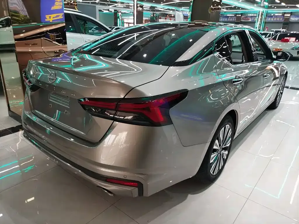 Nissan Teana 2023 из CN, фото 7