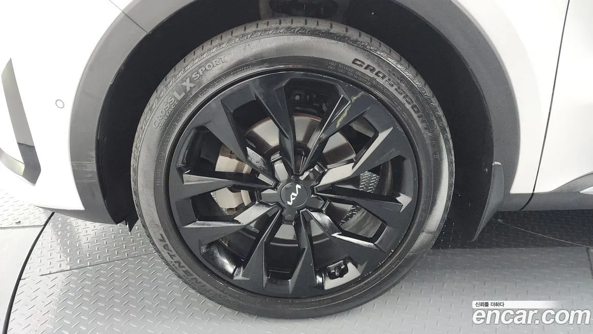 Kia Sorento — фото 5