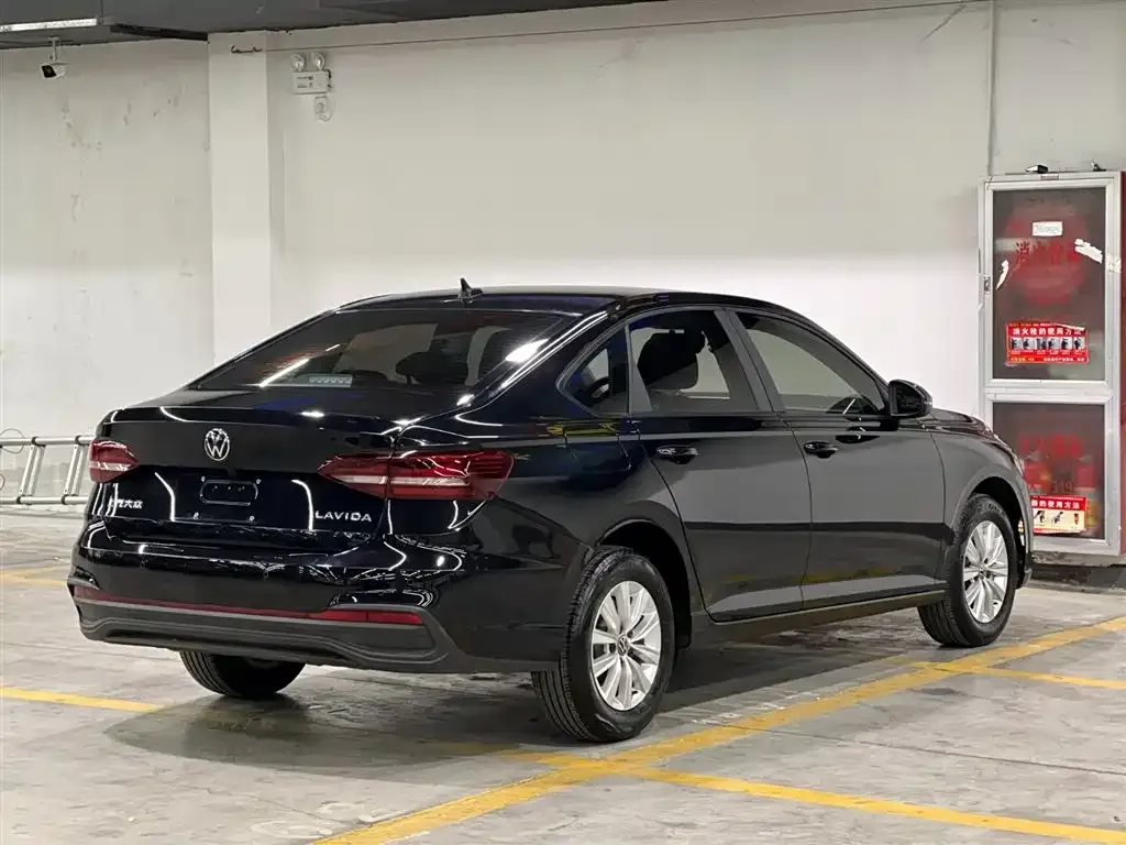 Volkswagen Lavida 2022 из CN, фото 5