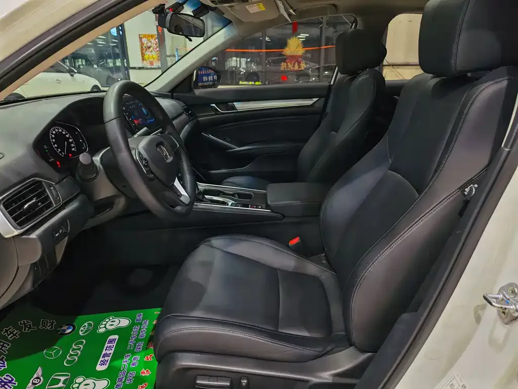 Honda Accord 2022 из CN, фото 4
