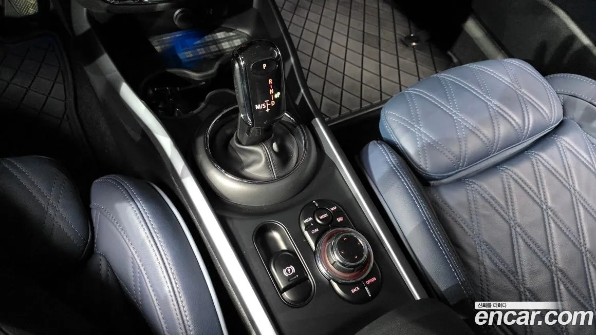 Mini Clubman — фото 9