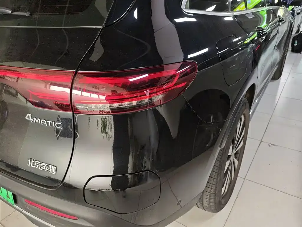 Mercedes-Benz EQC 2022 из CN, фото 8