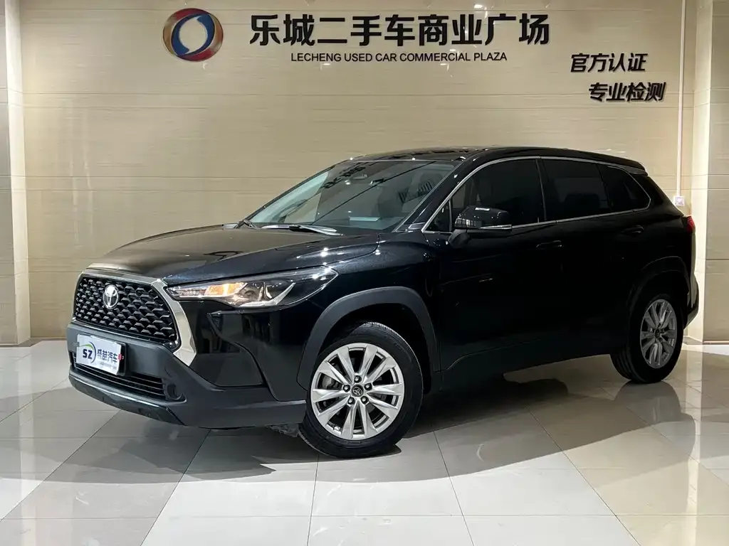 Toyota Corolla Cross 2023 из CN, фото 1