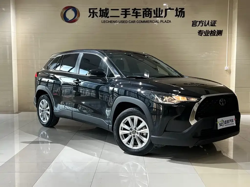 Toyota Corolla Cross 2023 из CN, фото 3