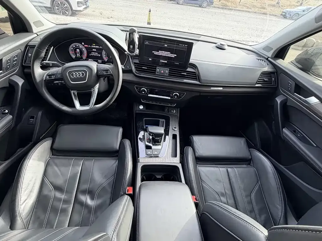 Audi Q5L 2023 из CN, фото 5