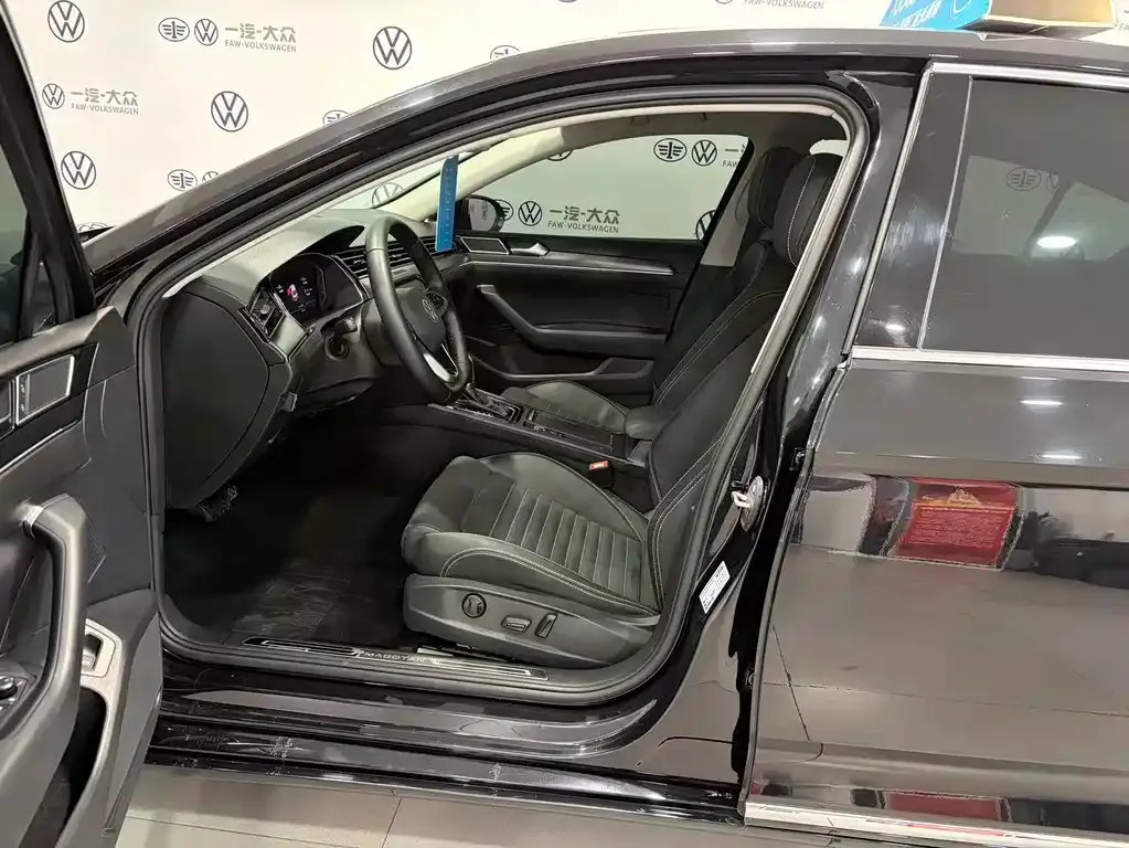 Volkswagen Magotan 2021 из CN, фото 7