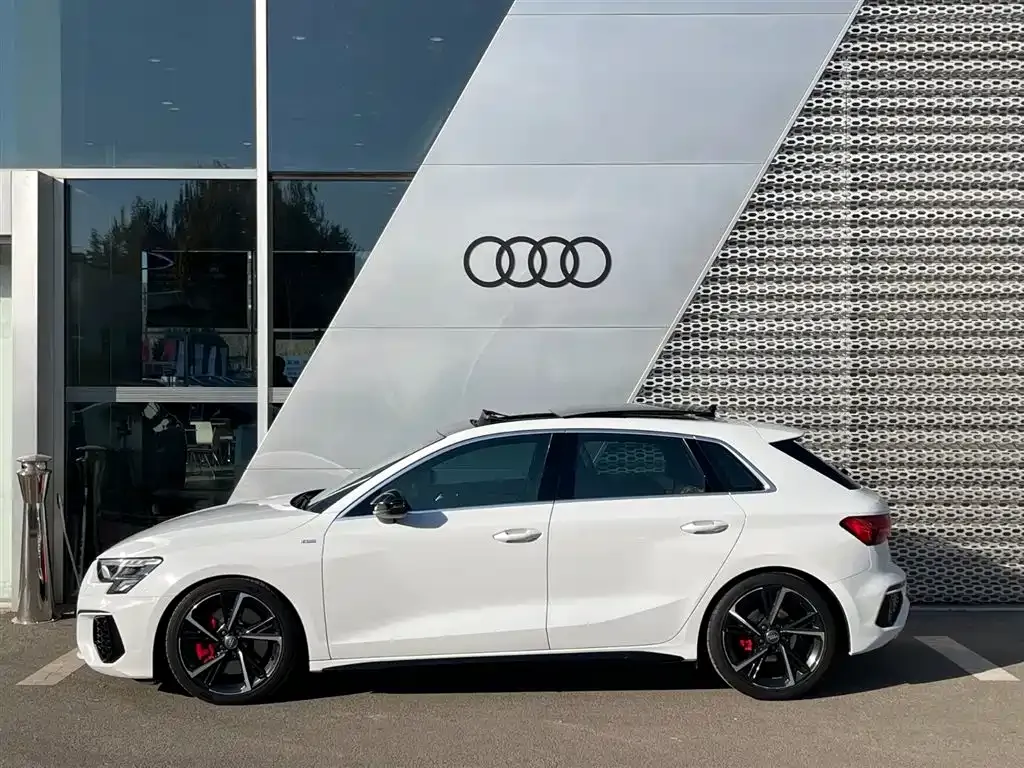 Audi A3 — фото 3