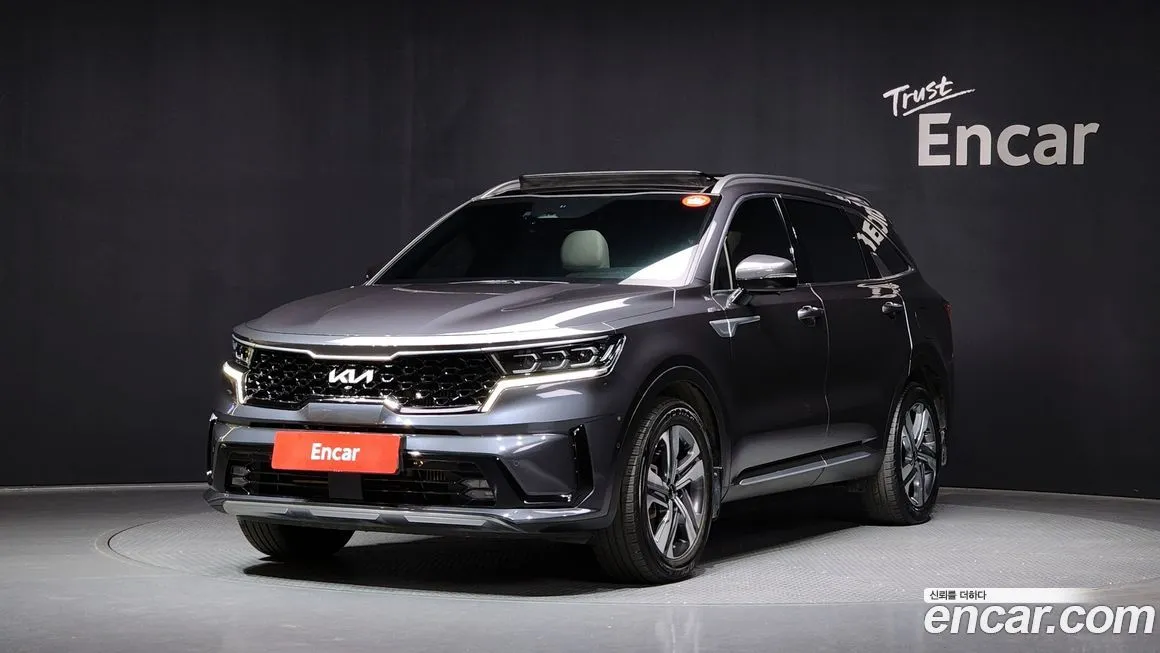 Kia Sorento — фото 1