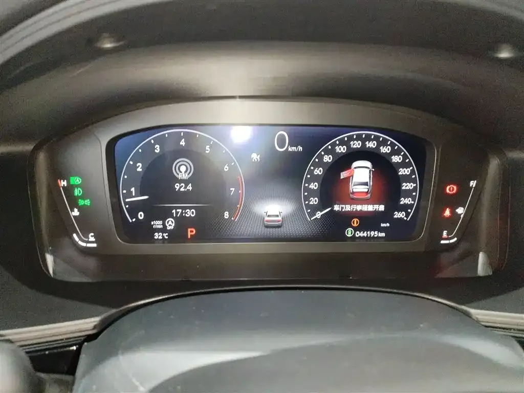 Honda Civic 2022 из CN, фото 4