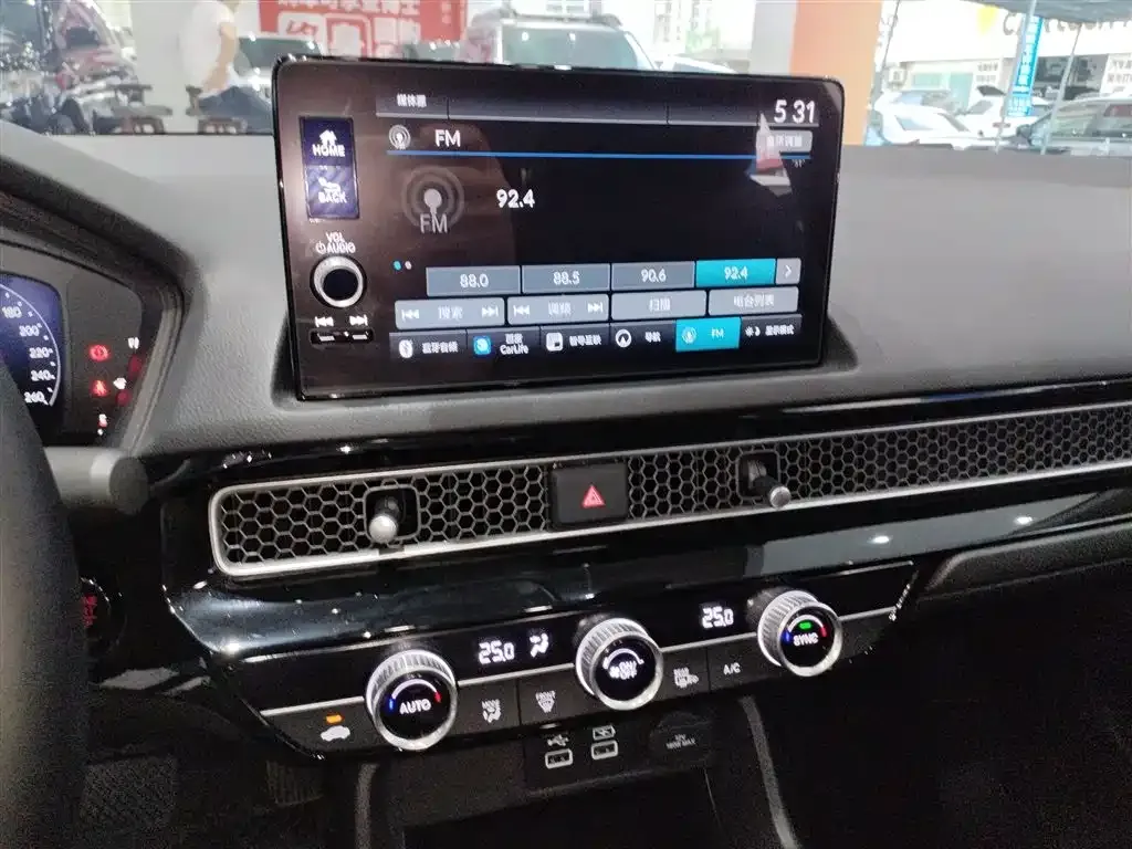 Honda Civic 2022 из CN, фото 5