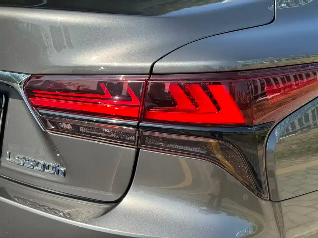 Lexus LS 2021 из CN, фото 10