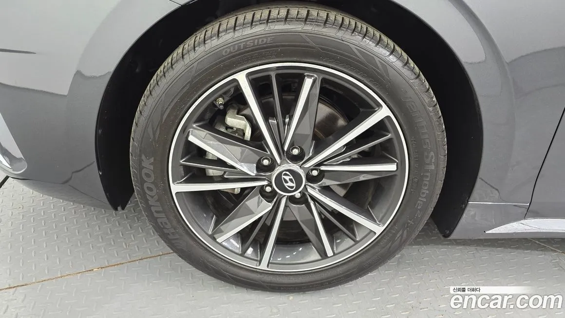 Hyundai Grandeur — фото 5
