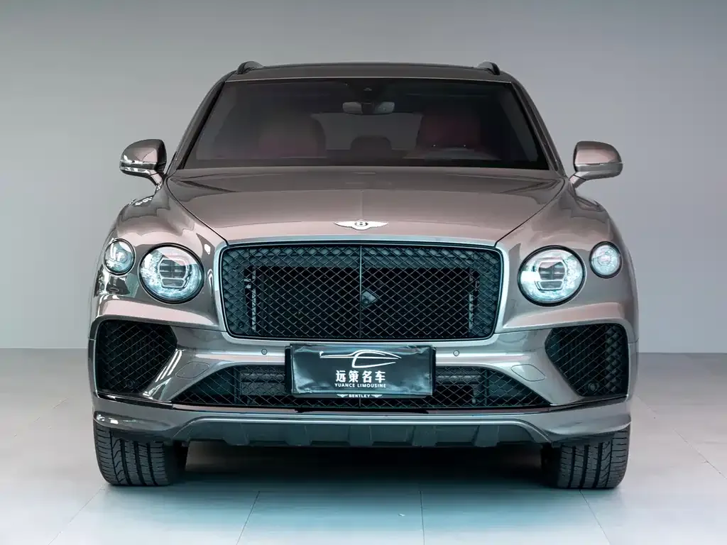 Bentley Bentayga 2023 из CN, фото 1