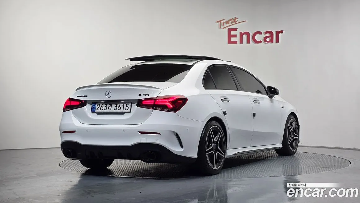Mercedes-Benz A-Class 2023 из KR, фото 2