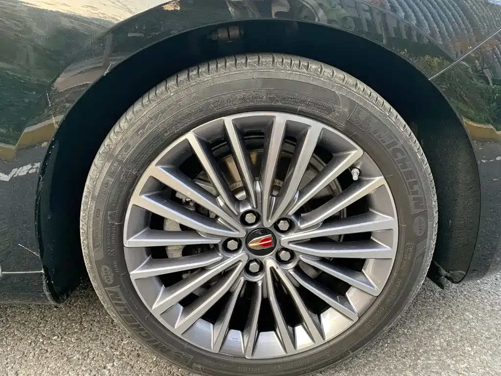 Hongqi H9 — фото 10