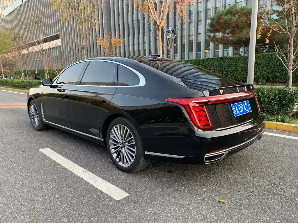 Hongqi H9 — фото 7