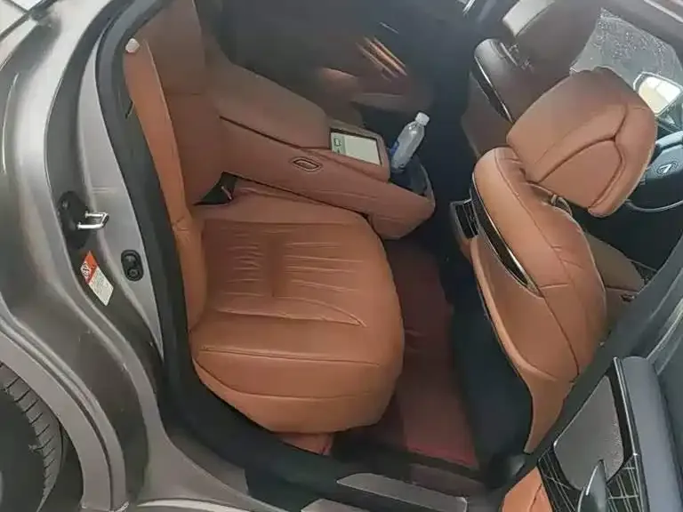 Lexus LS 2021 из CN, фото 2