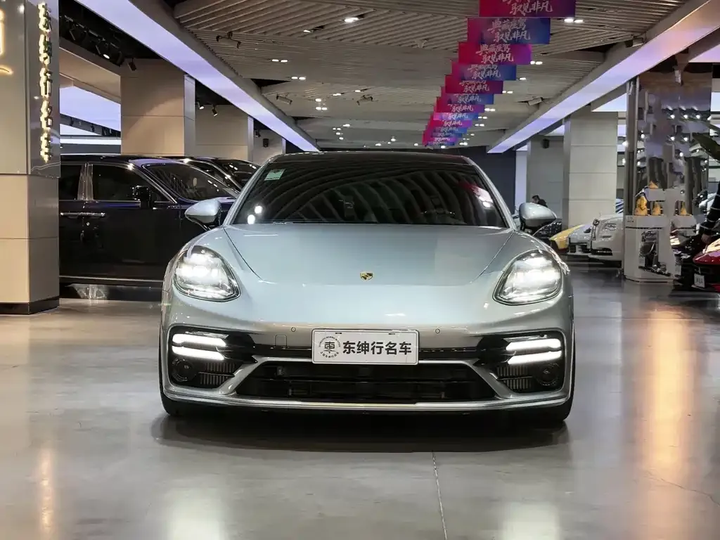 Porsche Panamera — фото 2