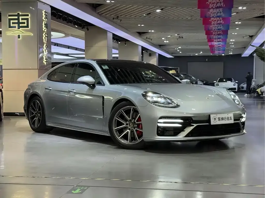 Porsche Panamera — фото 3