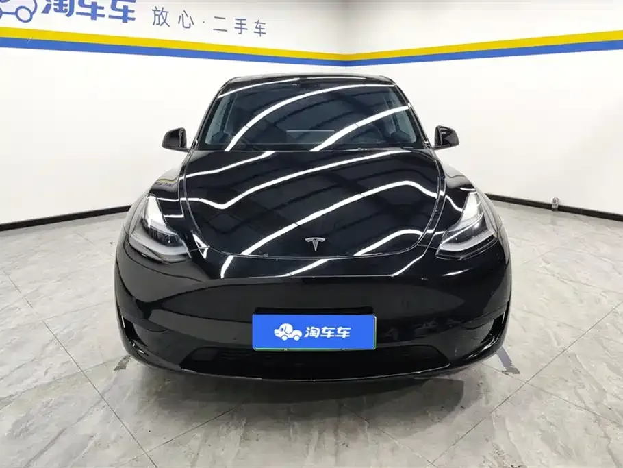 Tesla Model Y 2023 из CN, фото 2
