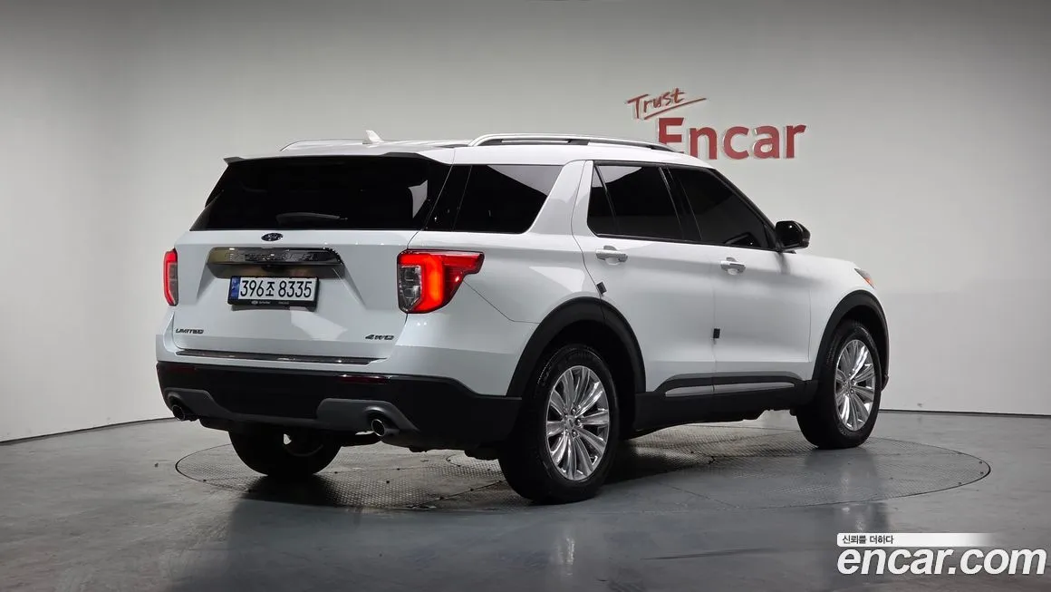 Ford Explorer 2023 из KR, фото 2