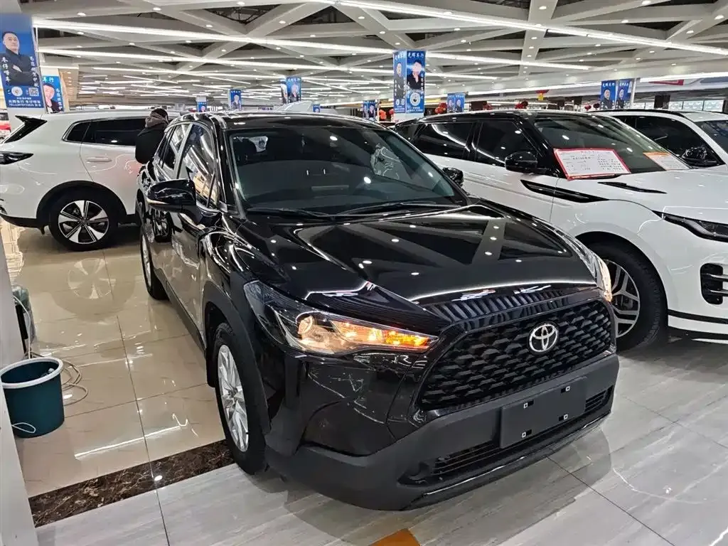 Toyota Corolla Cross 2022 из CN, фото 4
