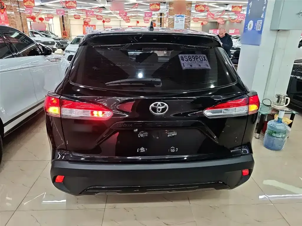 Toyota Corolla Cross 2022 из CN, фото 6