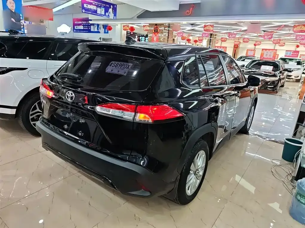 Toyota Corolla Cross 2022 из CN, фото 7