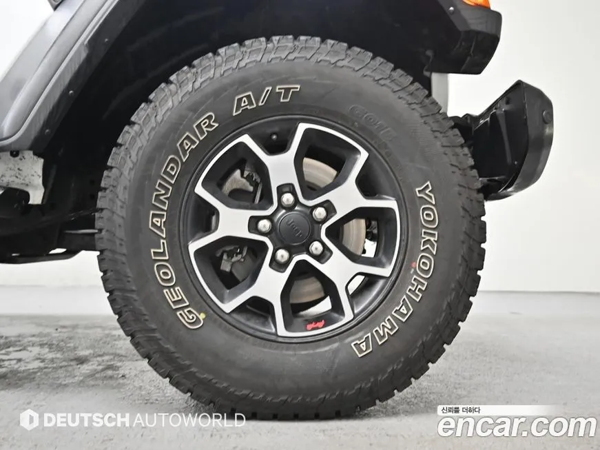 Jeep Wrangler — фото 5