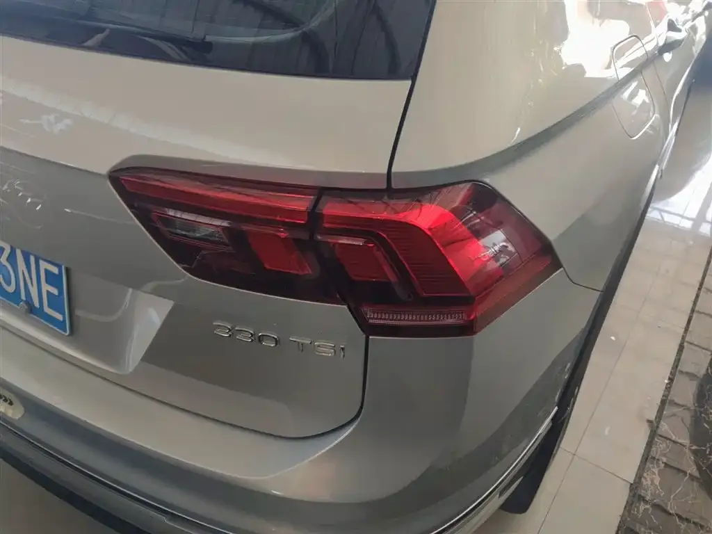 Volkswagen Tiguan L 2021 из CN, фото 8