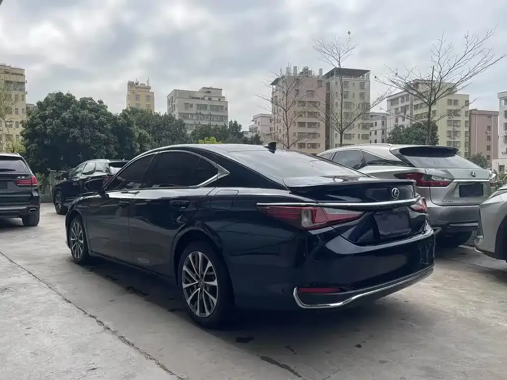Lexus ES 2023 из CN, фото 7