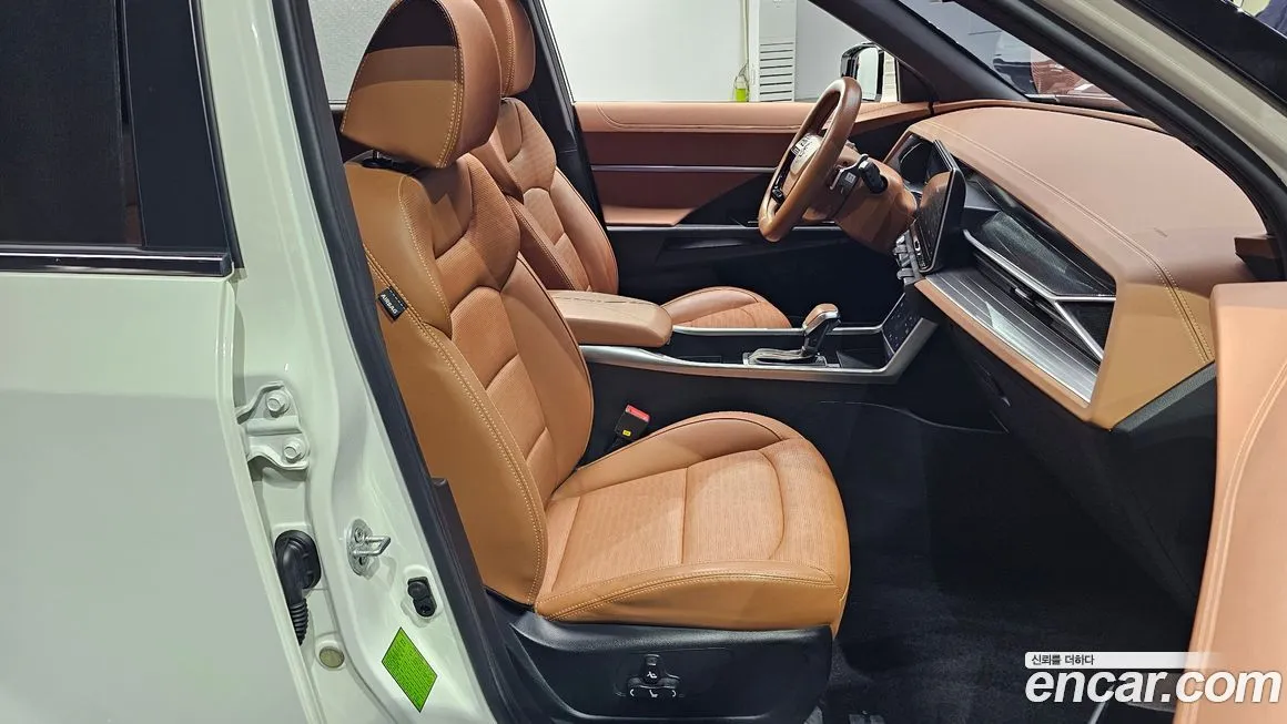 KG Mobility (Ssangyong) Torres — фото 10