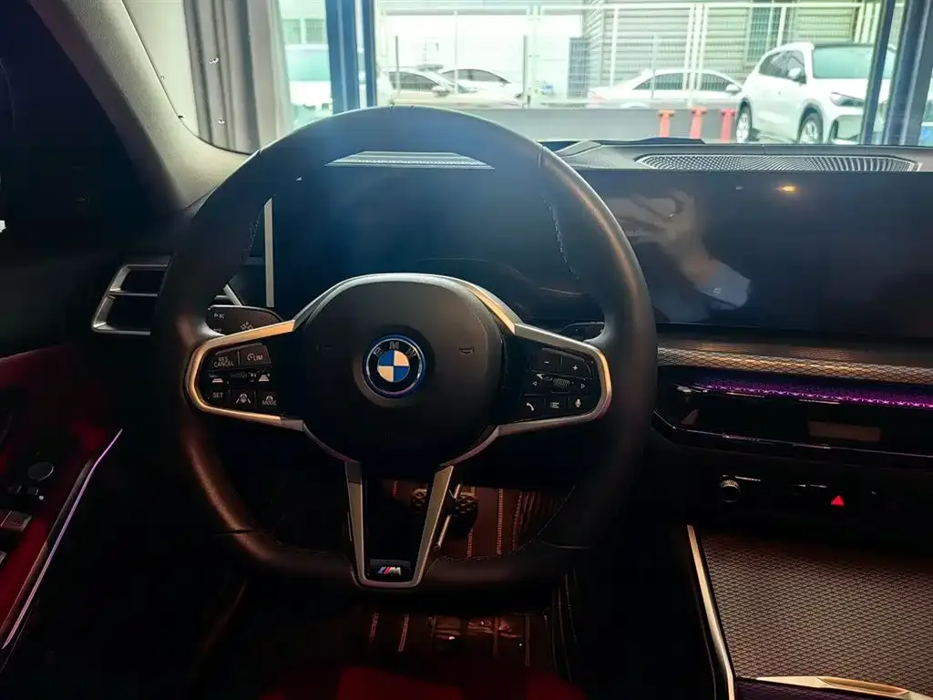 BMW i3 — фото 8