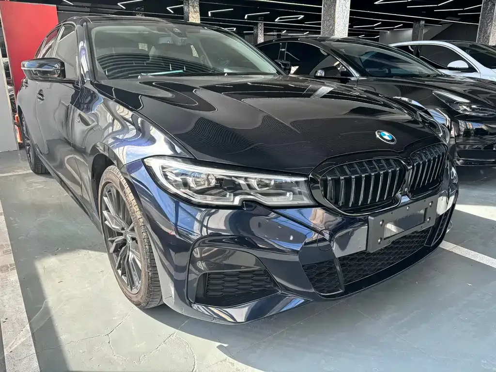 BMW 3 Series 2021 из CN, фото 3
