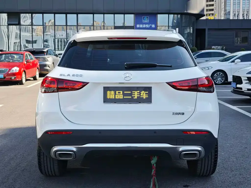 Mercedes-Benz GLA — фото 5