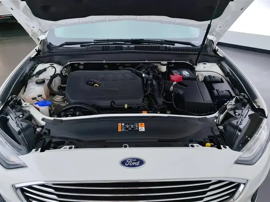 Ford Mondeo 2021 из CN, фото 10