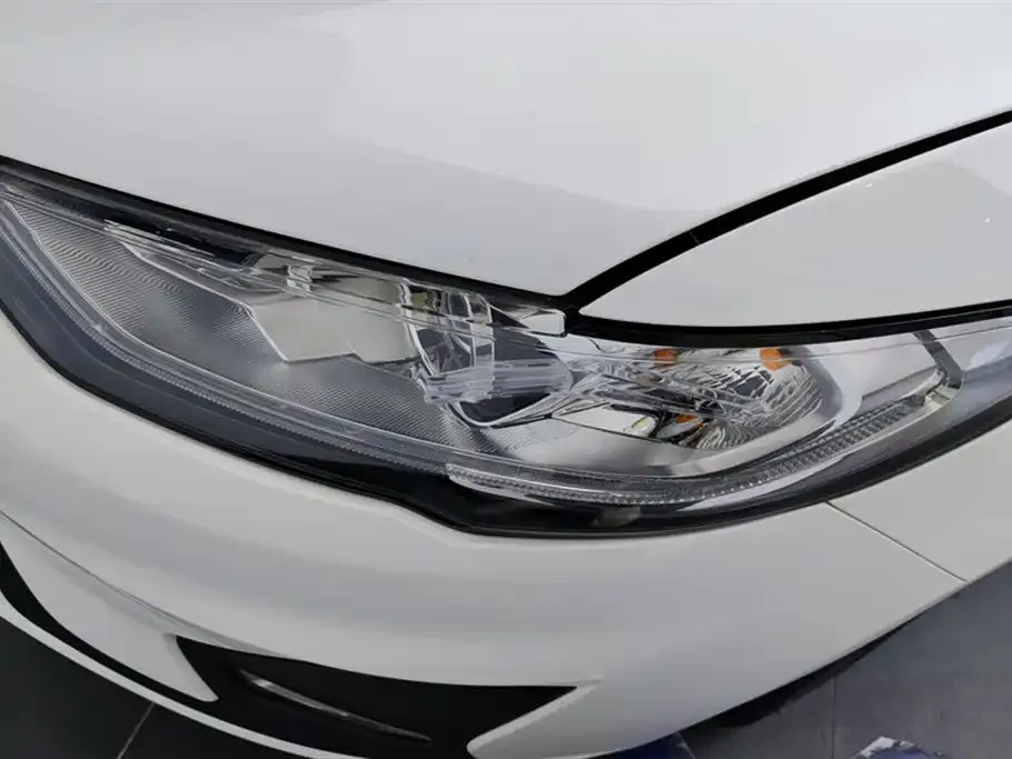 Ford Mondeo 2021 из CN, фото 5