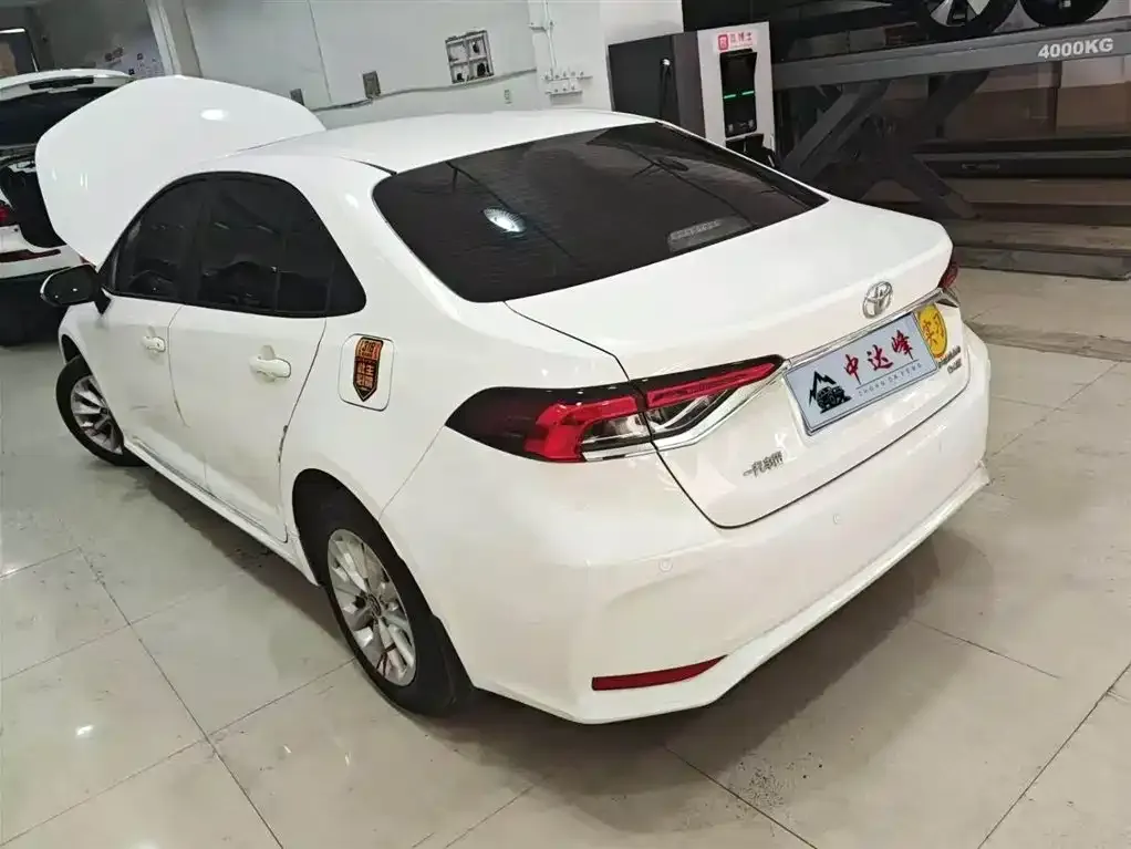 Toyota Corolla 2022 из CN, фото 4