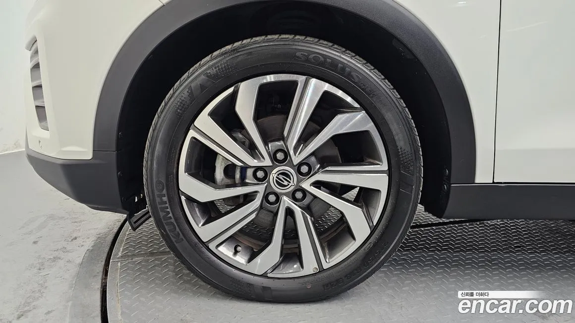 KG Mobility (Ssangyong) TIBOLI 2021 из KR, фото 5