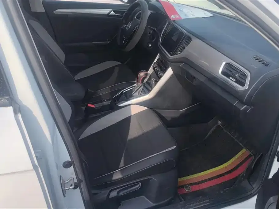 Volkswagen T-Roc 2021 из CN, фото 8
