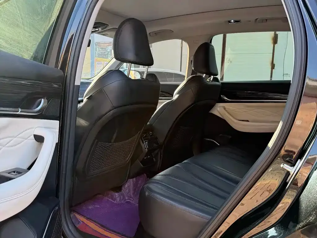 Geely Xingyue L 2023 из CN, фото 8