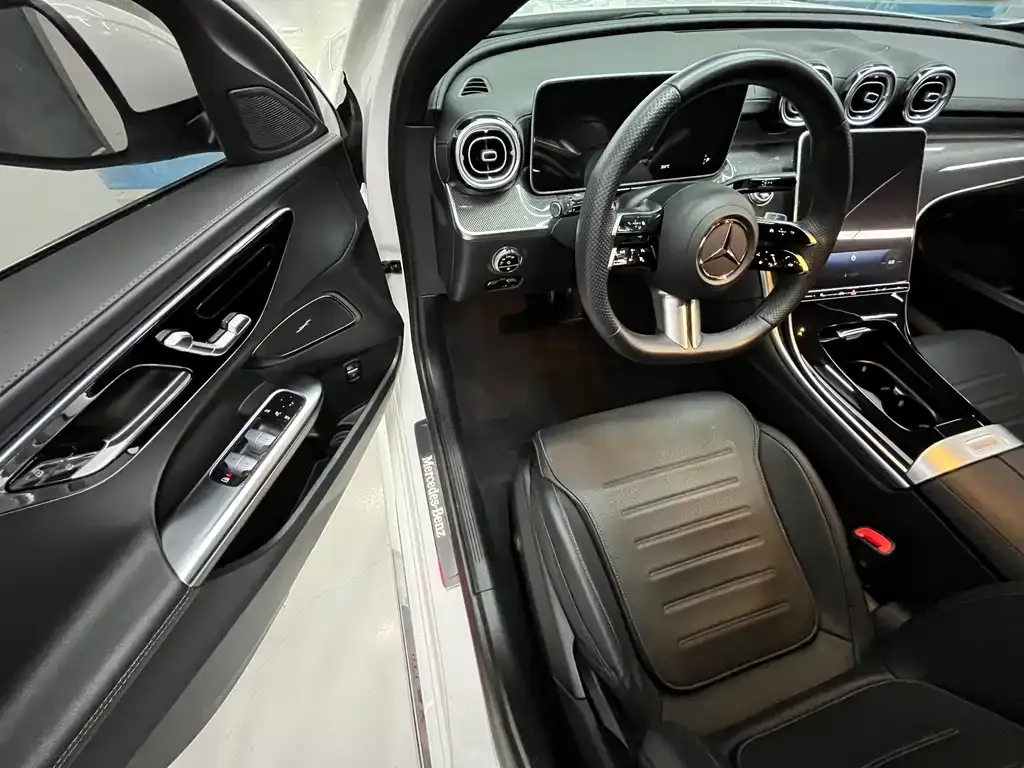 Mercedes-Benz C-Class 2023 из CN, фото 7