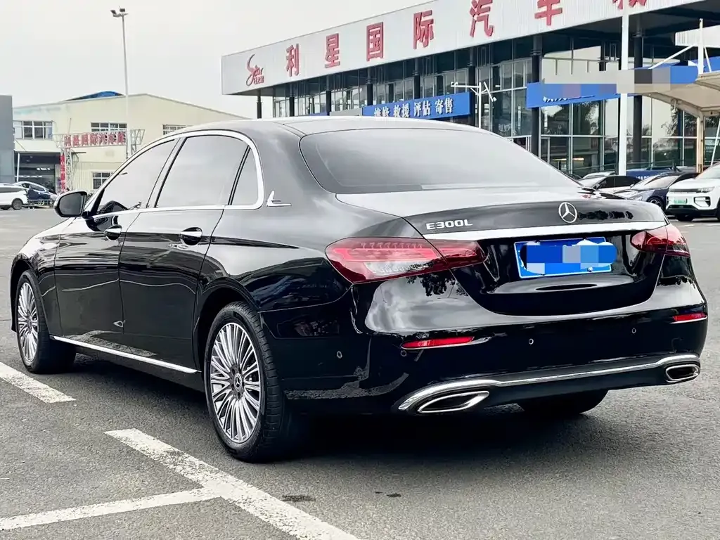 Mercedes-Benz E-Class 2021 из CN, фото 4