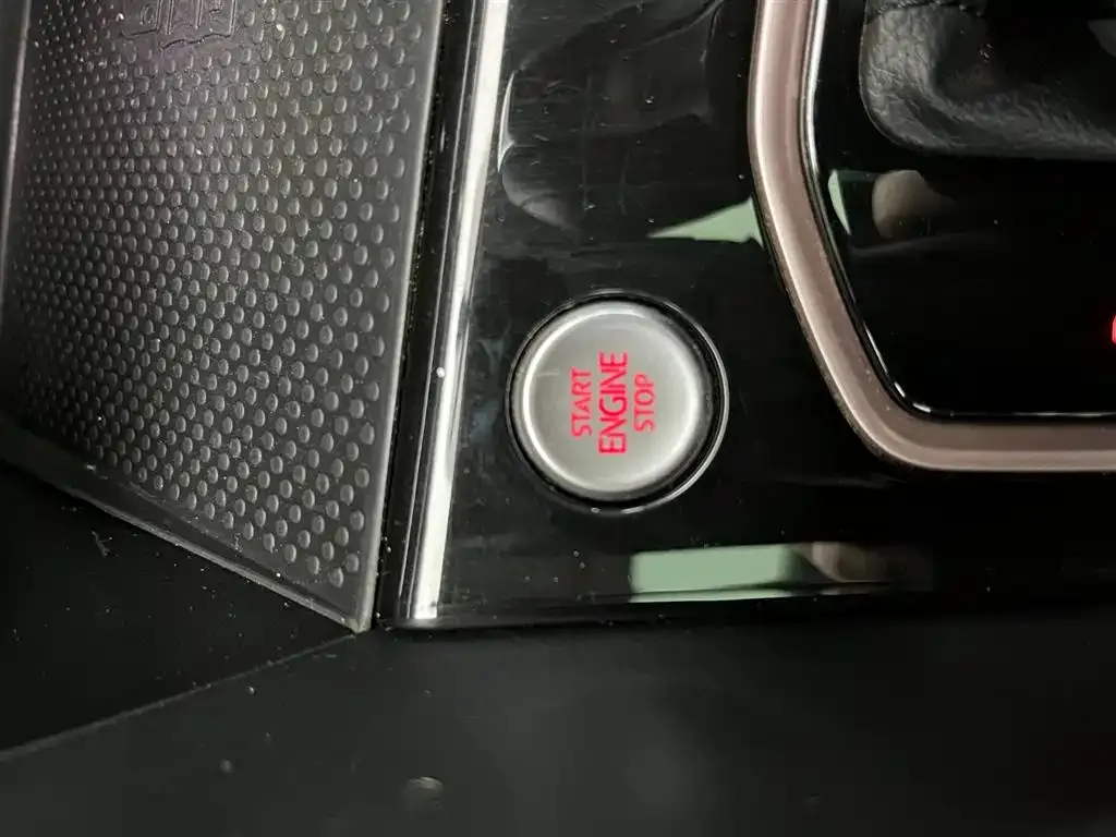 Jetta VS7 2023 из CN, фото 4