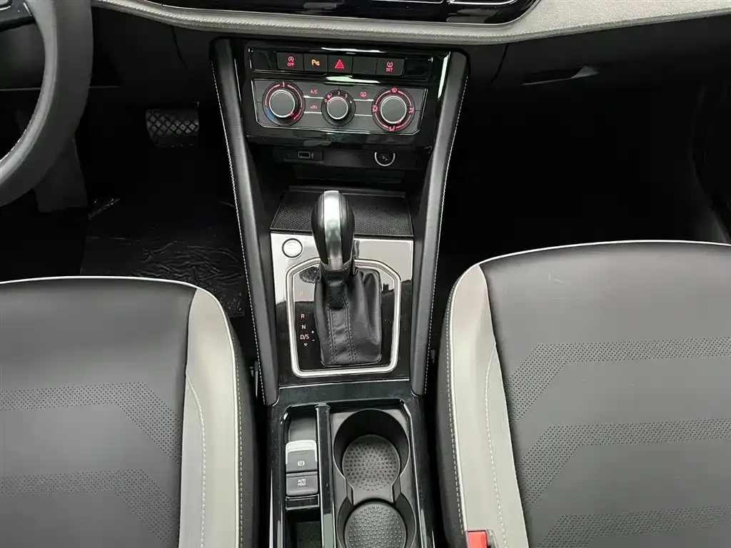 Jetta VS7 2023 из CN, фото 5